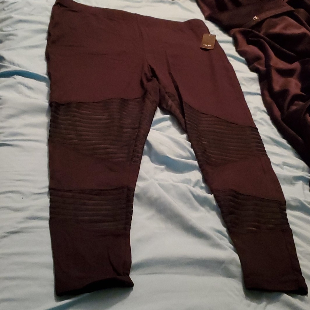Torrid leggings.